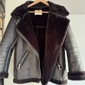 Zara Women's Black Shearling Jacket